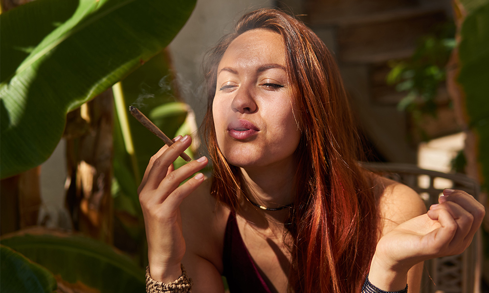 Smoking Tools For The Cannabis Enthusiast